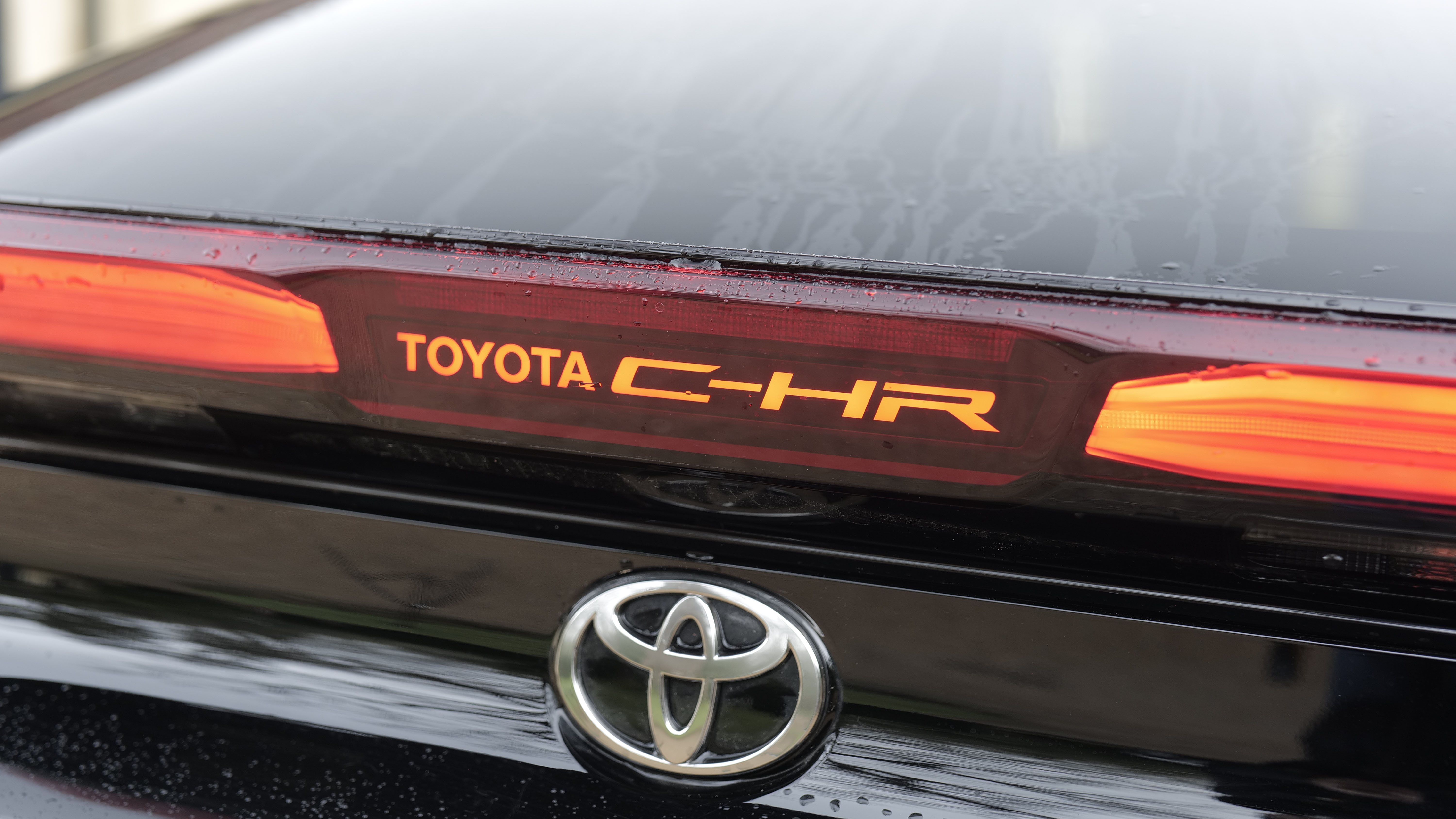 TOYOTA C-HR HATCHBACK 1.8 Hybrid GR Sport 5dr CVT [Safety/Premium Pack]